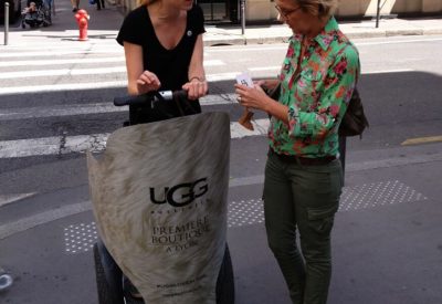 Supports vélos street marketing UGG